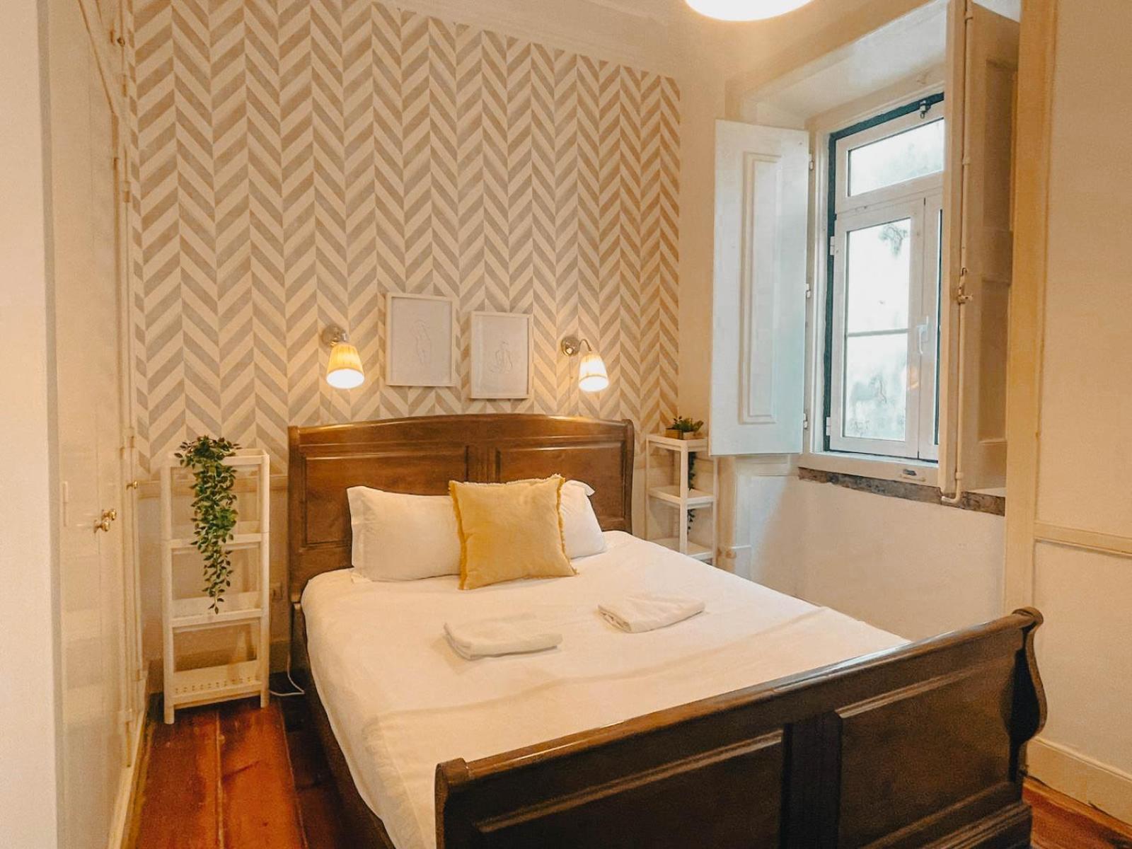 Baixa Pombalina - 4 Bedroom Apartment Лиссабон Экстерьер фото